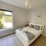 Modern And Accessible Apartment
