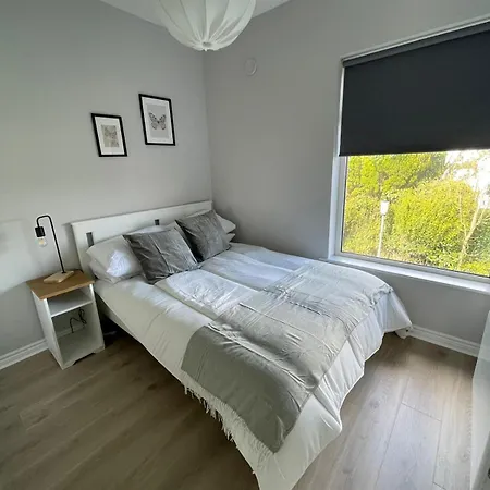 Apartment Modern And Accessible Galway