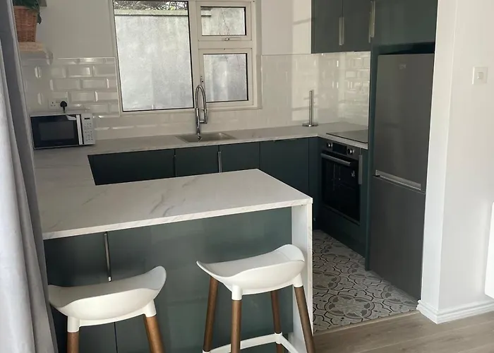 Modern And Accessible Apartament Galway